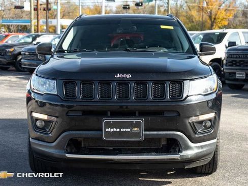 Used 2018 Jeep Compass Latitude w/ Popular Equipment Group image 2
