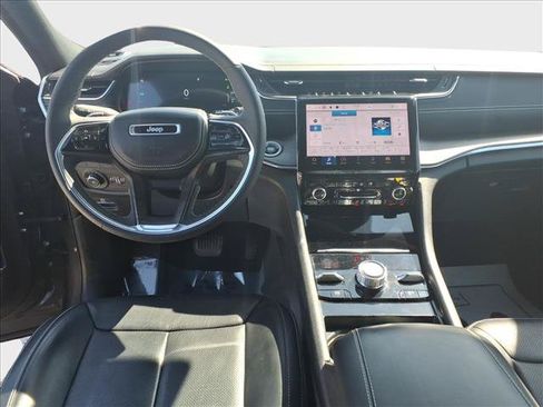 Used 2022 Jeep Grand Cherokee Overland AWD/4WD image 66