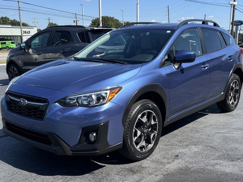 Used 2020 Subaru Crosstrek 2.0i Premium w/ Moonroof Package 2 image 6