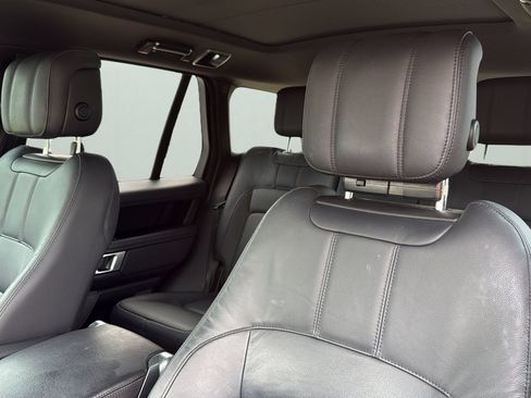 Used 2019 Land Rover Range Rover AWD/4WD image 6