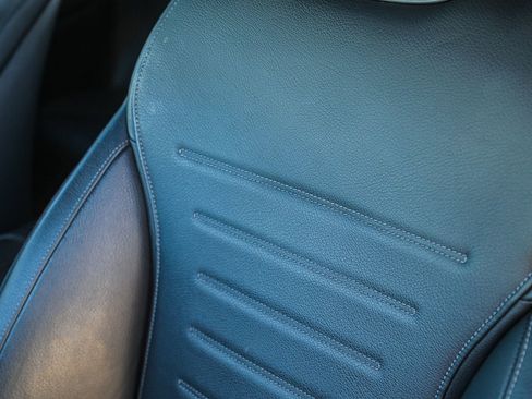 Used 2024 Mercedes-Benz GLC 300 4MATIC image 26