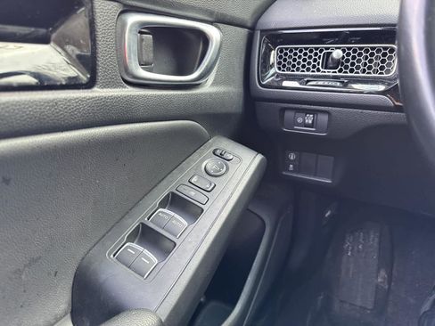 Used 2024 Honda Civic EX-L image 22