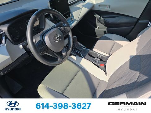 Used 2023 Toyota Corolla LE FWD image 18