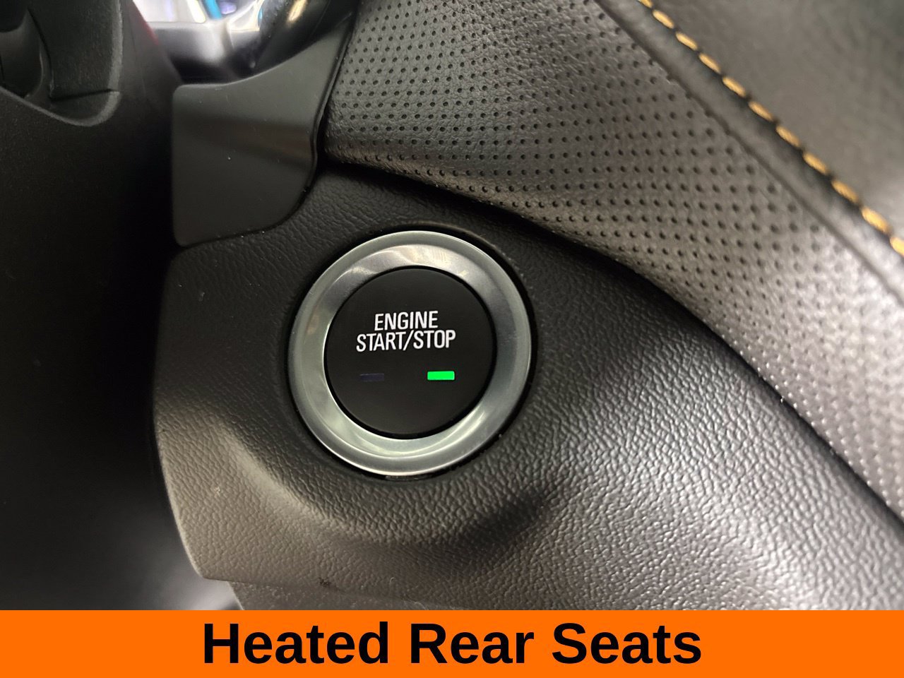 Used 2023 Chevrolet Equinox Premier AWD/4WD image 18