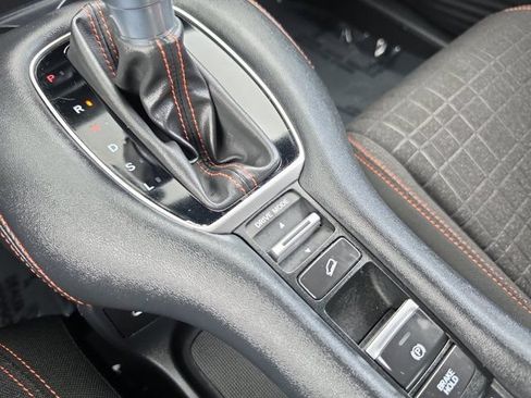 Used 2024 Honda HR-V Sport image 29