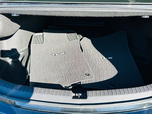 Used 2015 Acura TLX V6 w/ Technology Package image 29