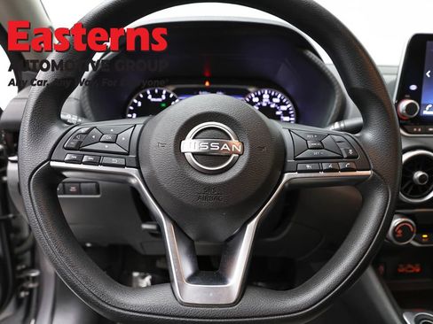 Used 2024 Nissan Sentra SV FWD image 10