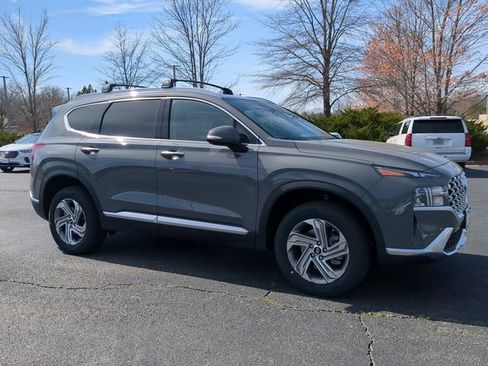 Used 2023 Hyundai Santa Fe SEL w/ Premium Package AWD/4WD image 2