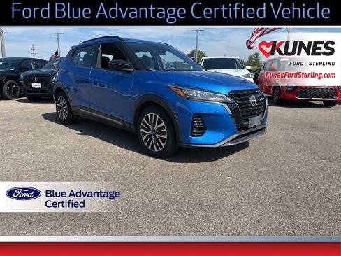 Used 2022 Nissan Kicks SR image 1