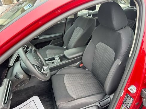 Certified 2025 Kia K5 LXS FWD image 15