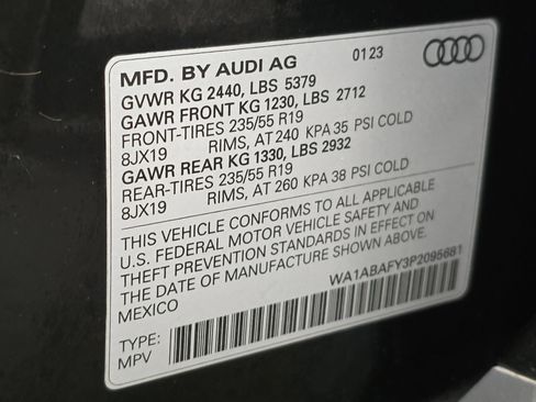 Used 2023 Audi Q5 2.0T Premium w/ Convenience Package image 34