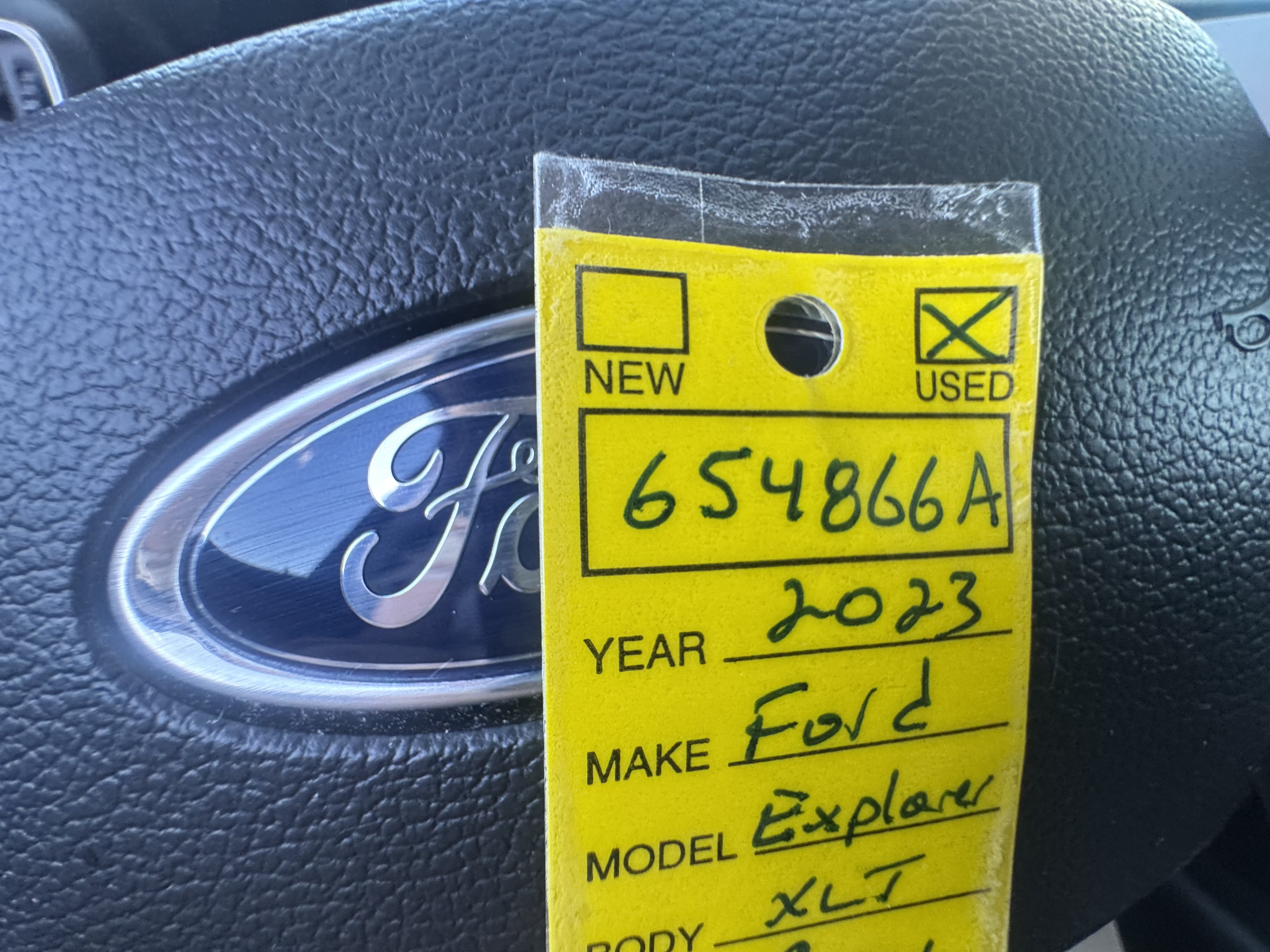 Used 2023 Ford Explorer XLT w/ Equipment Group 202A RWD image 22