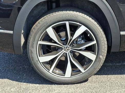 New 2026 Volkswagen Atlas SEL Premium R-Line AWD/4WD image 5