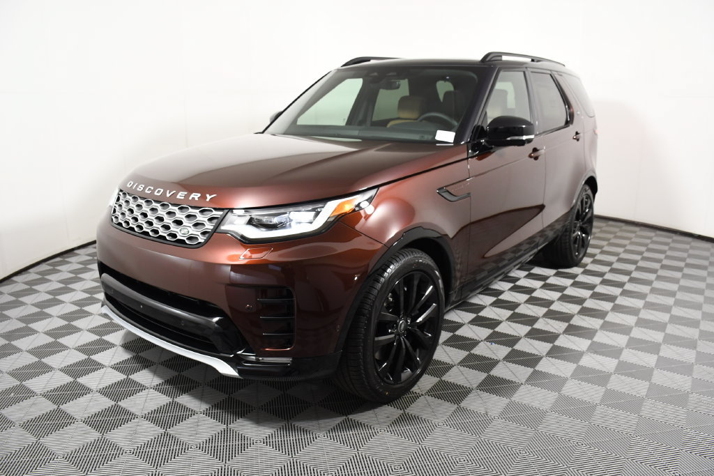 Certified 2026 Land Rover Discovery Limited Edition AWD/4WD image 1