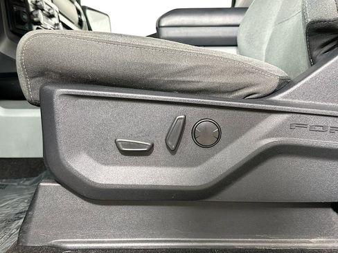 Used 2022 Ford F150 XLT w/ Equipment Group 302A High AWD/4WD image 22