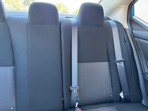 Used 2025 Nissan Sentra SV FWD image 34