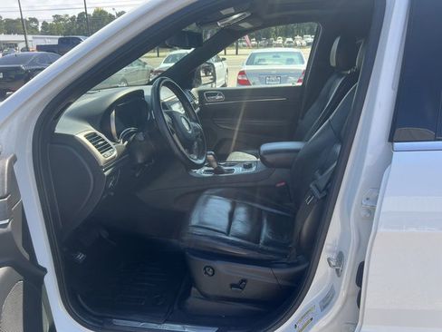Used 2016 Jeep Grand Cherokee Limited image 11