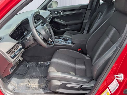 Used 2022 Honda Civic Sport image 13