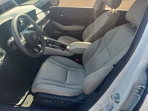 Used 2023 Honda Accord EX image 17