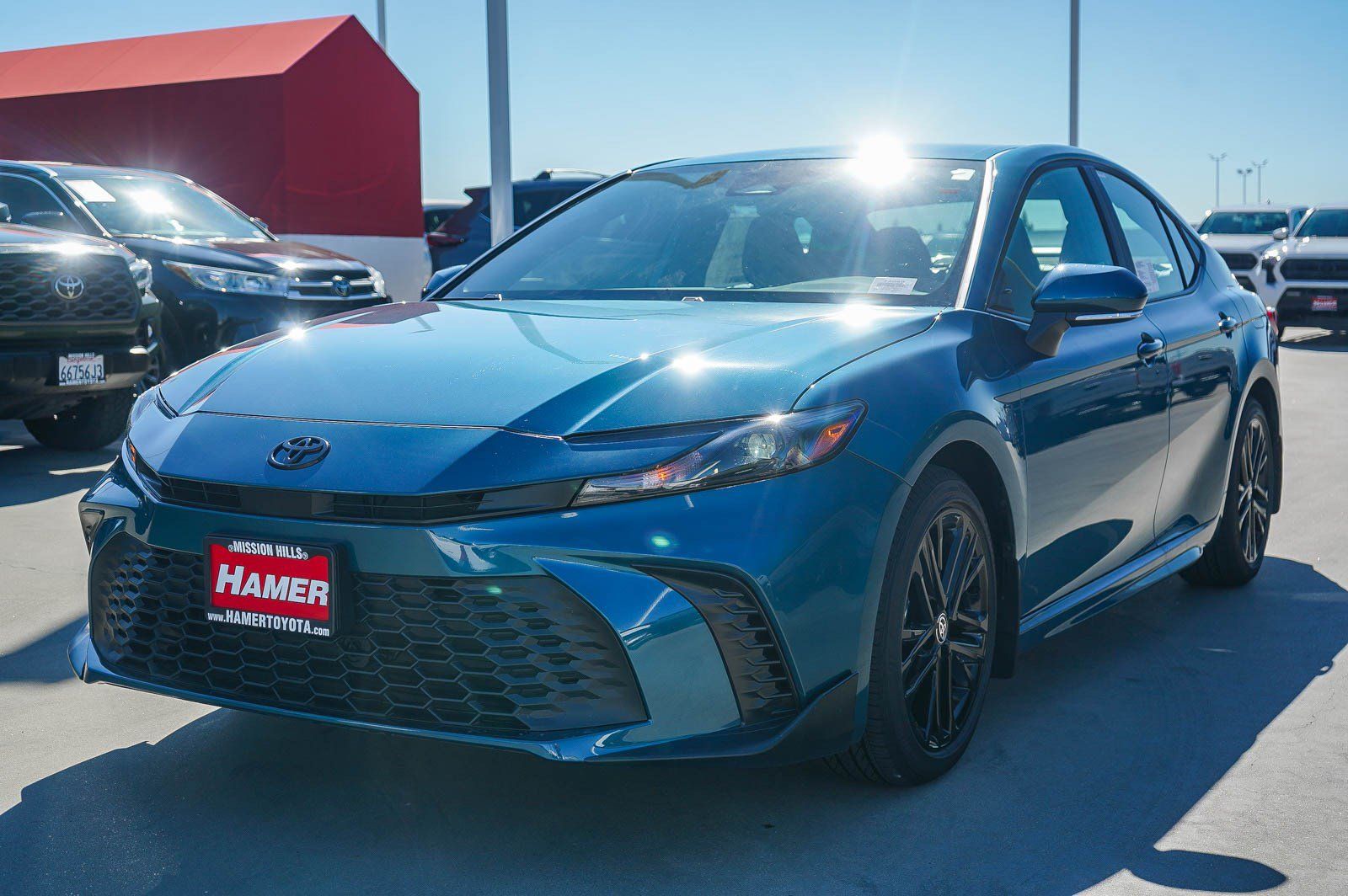 New 2026 Toyota Camry SE FWD image 3