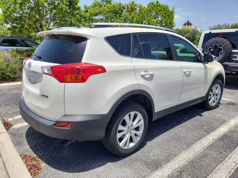 Used 2013 Toyota RAV4 Limited FWD image 3