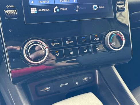 Used 2023 Hyundai Santa Cruz Night AWD/4WD image 38