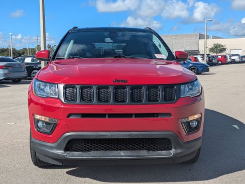 Used 2019 Jeep Compass Altitude image 3