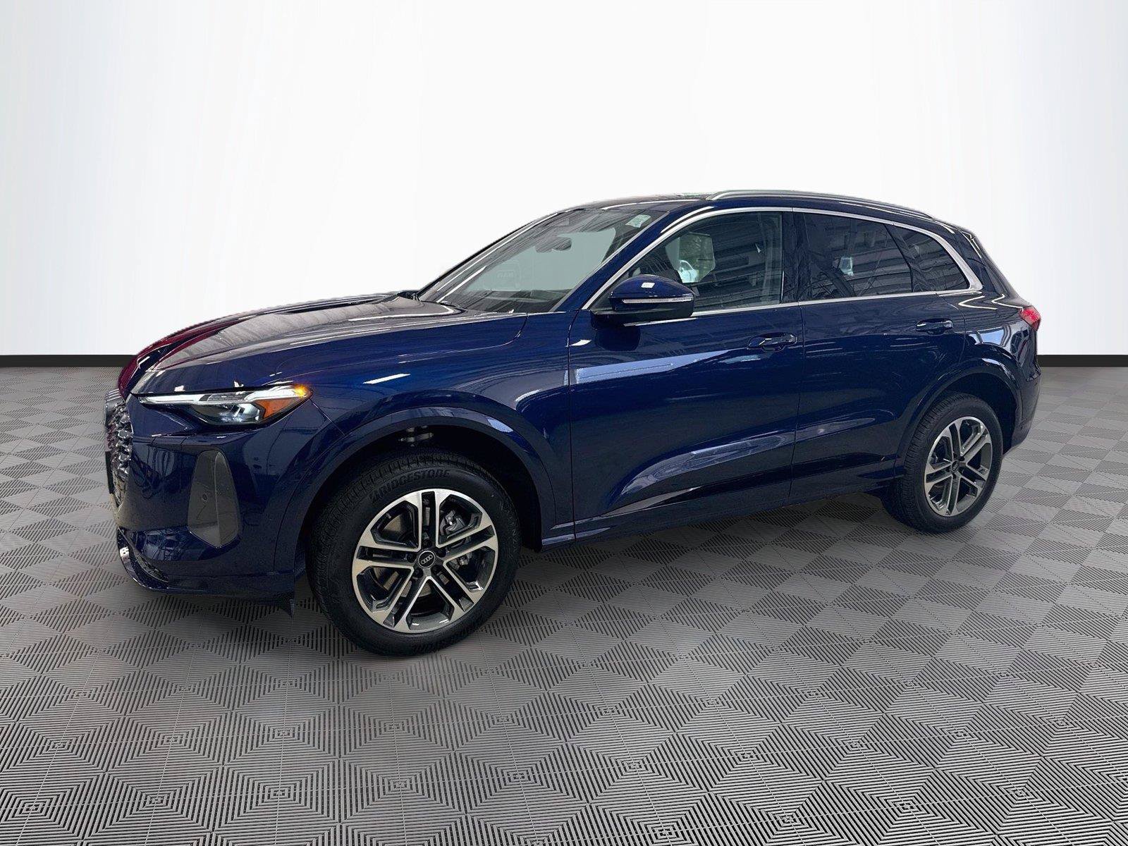 New 2026 Audi Q5 Premium AWD/4WD image 3