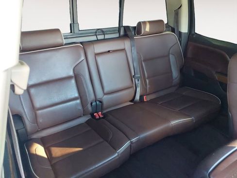 Used 2015 Chevrolet Silverado 1500 High Country image 13