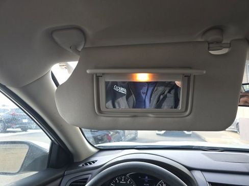 Used 2018 Nissan Altima 2.5 S w/ S Convenience Package image 17