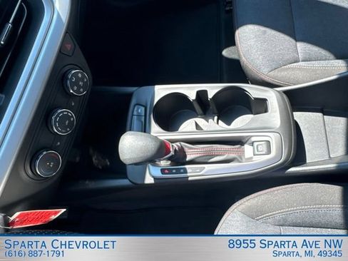 Used 2024 Chevrolet Trax RS w/ Driver Confidence Package FWD image 23