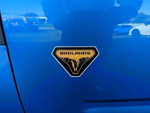 Certified 2025 Ford Bronco Sport Badlands w/ Badlands Tech Package AWD/4WD image 11