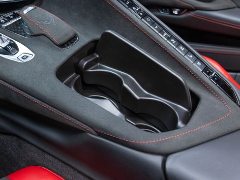 Used 2023 Chevrolet Corvette Stingray Premium Conv w/ Z51 Performance Package RWD image 38