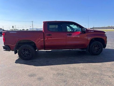 Used 2020 Chevrolet Silverado 1500 LT Trail Boss AWD/4WD image 9