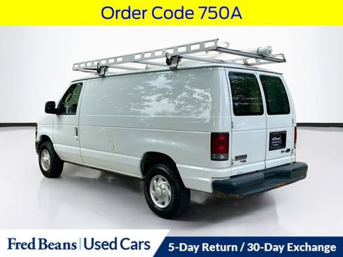 Used 2012 Ford E-250 and Econoline 250 w/ Commercial Cargo Van Pkg RWD image 7