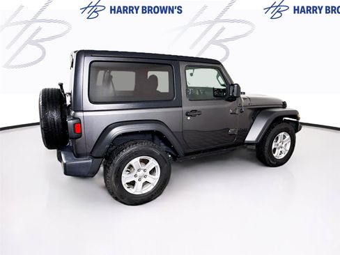 Used 2022 Jeep Wrangler Sport AWD/4WD image 29