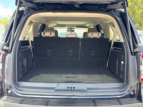 Used 2024 Ford Expedition Max Limited RWD image 19