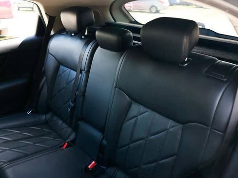 Used 2009 INFINITI FX35 2WD w/ Navigation Pkg image 8