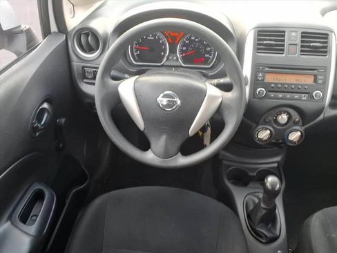 Used 2014 Nissan Versa Note S FWD image 30