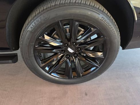 Used 2023 Cadillac Escalade ESV Sport Platinum AWD/4WD image 63