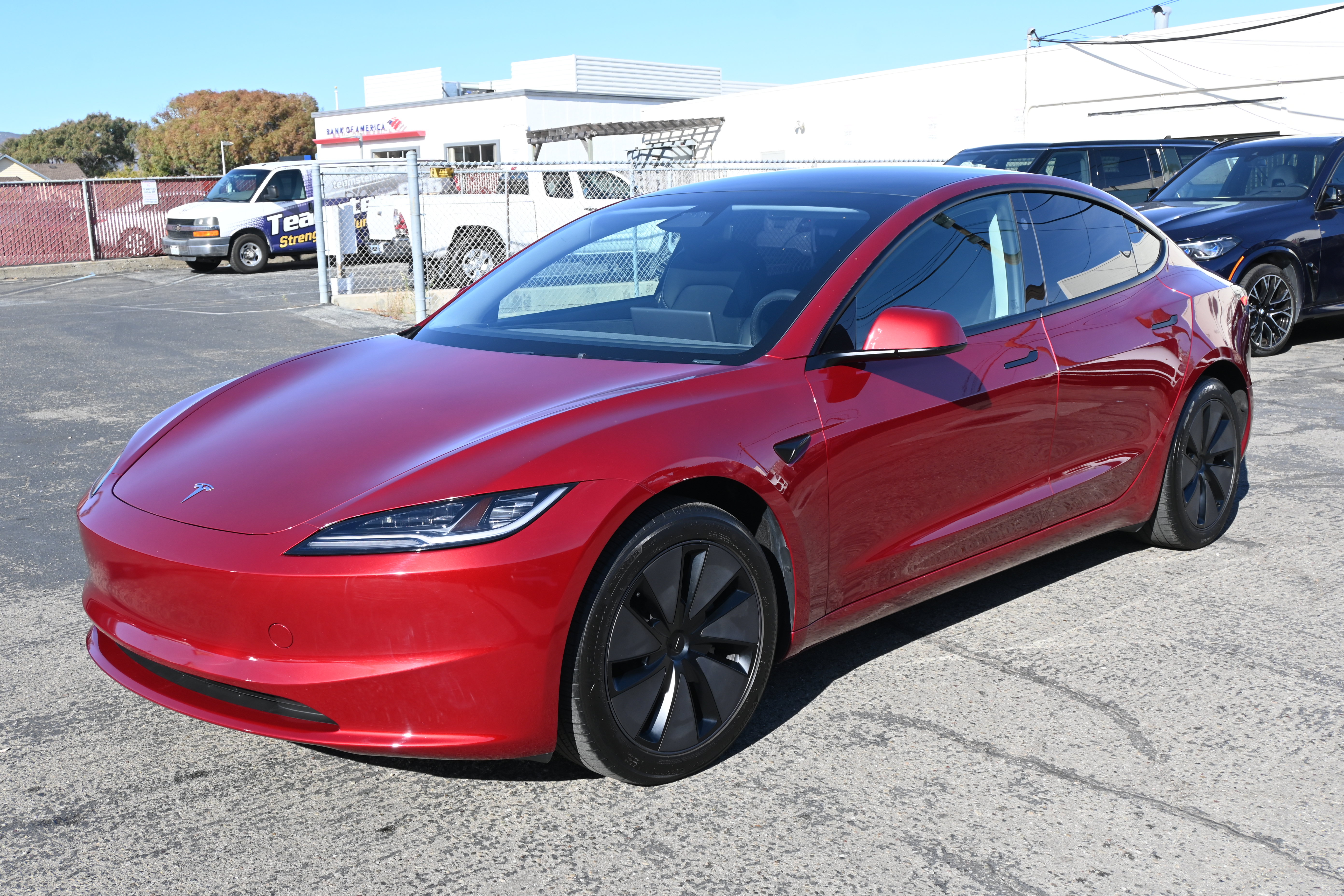 Used 2025 Tesla Model 3 Long Range AWD/4WD image 2