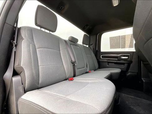 Used 2024 RAM 3500 Big Horn image 33