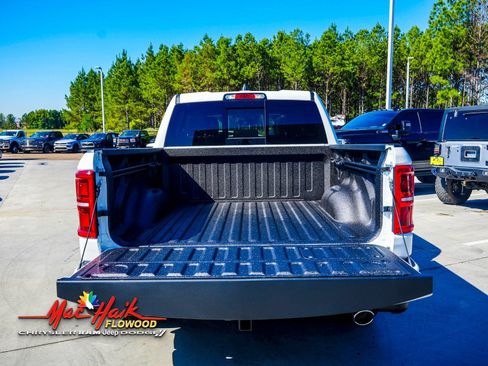 New 2026 RAM 1500 Limited w/ Body Color Bumper Group image 9