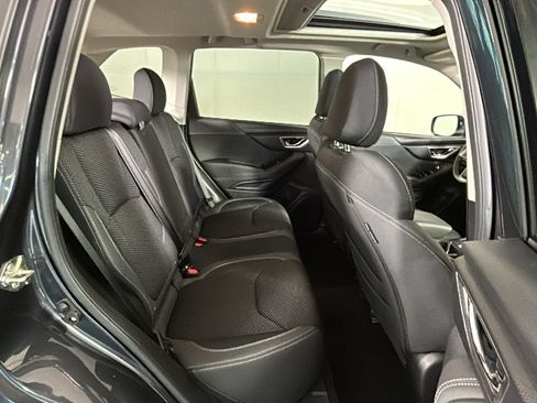 Used 2019 Subaru Forester Premium AWD/4WD image 30
