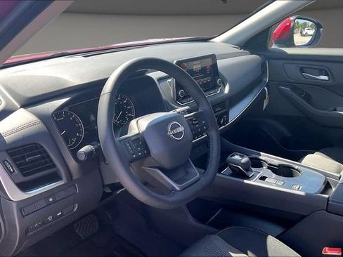 New 2026 Nissan Rogue SV w/ Cold Weather Package AWD/4WD image 7