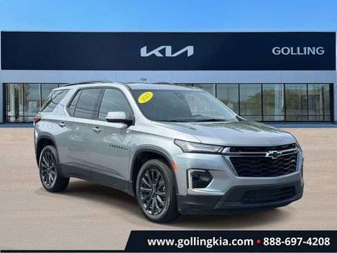 Used 2023 Chevrolet Traverse RS w/ LPO, Floor Liner Package AWD/4WD image 1