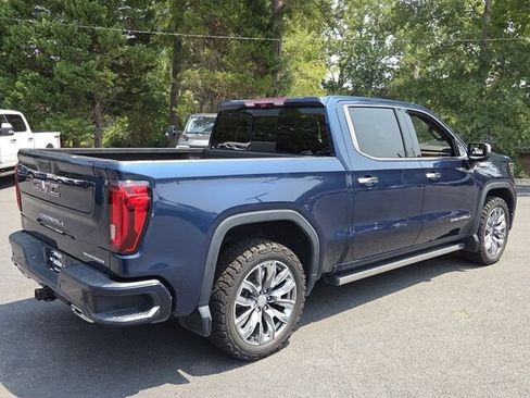 Used 2023 GMC Sierra 1500 Denali w/ Denali Reserve Package AWD/4WD image 16