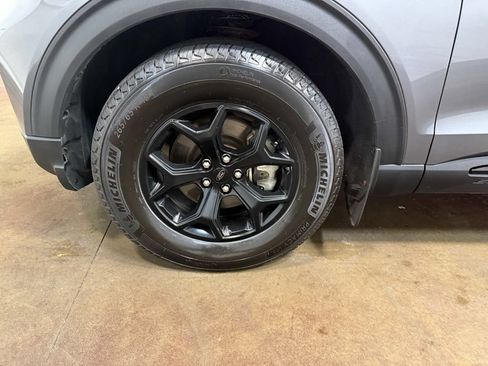 Used 2023 Ford Explorer Timberline w/ Timberline Technology Package AWD/4WD image 88