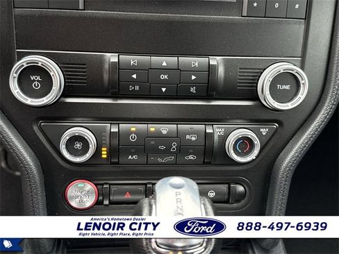 Certified 2022 Ford Mustang Coupe image 19