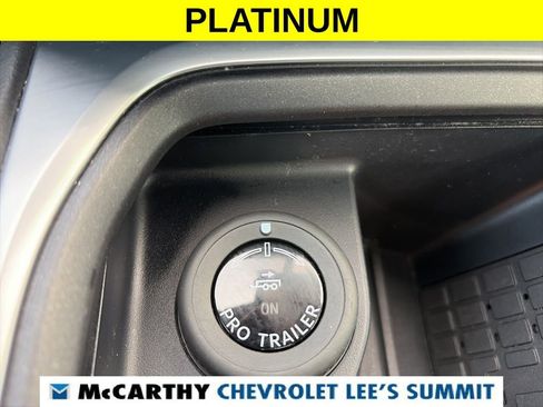 Used 2025 Ford Expedition Platinum AWD/4WD image 14